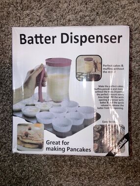 Batter Dispenser with Squeeze Handle